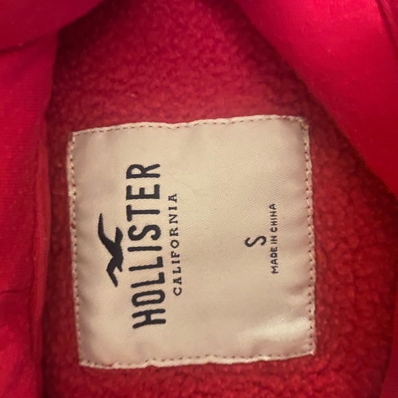 Hollister Hoodie - Picture 2 of 3